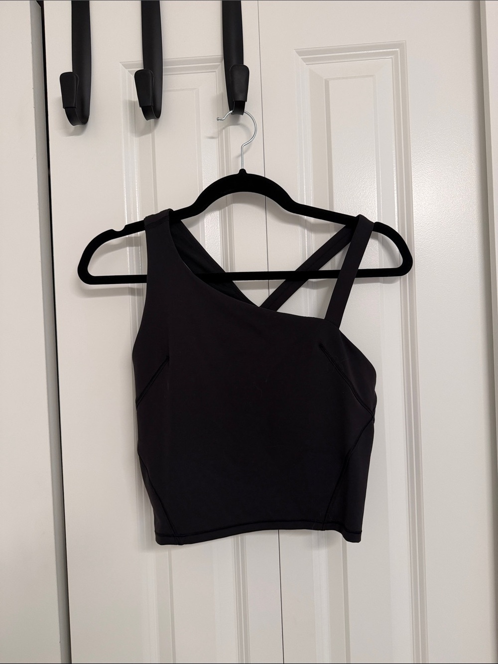 Lululemon Black Asymmetric Strappy Crop Tank - Size 8